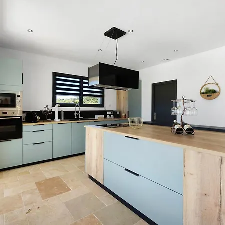 Ferienhaus Nouvelle A 9 Personnes *